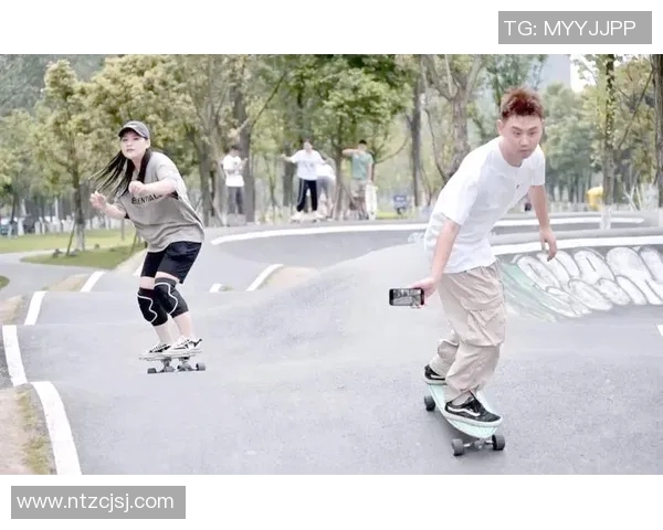 成都极限运动队在滑板精英赛中的表现与比赛经验深度解析 成都极限运动队在滑板精英赛中的表现与比赛经验深度解析