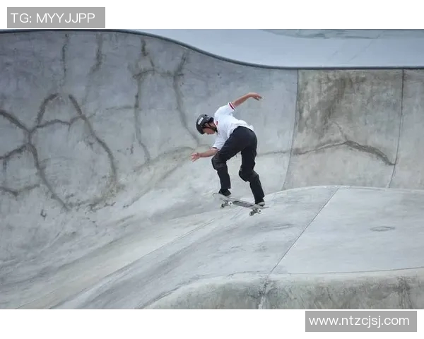 武汉滑板队的力量与激情揭秘滑板文化的崛起与发展之路 武汉滑板队的力量与激情揭秘滑板文化的崛起与发展之路