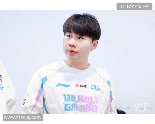 赛后分析:FPX与BLG的耐力较量与战术博弈深度解读 赛后分析:FPX与BLG的耐力较量与战术博弈深度解读