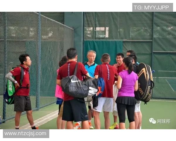 赛后分析:西安网球队与武汉网球队的战术意识与表现对比探讨 赛后分析:西安网球队与武汉网球队的战术意识与表现对比探讨