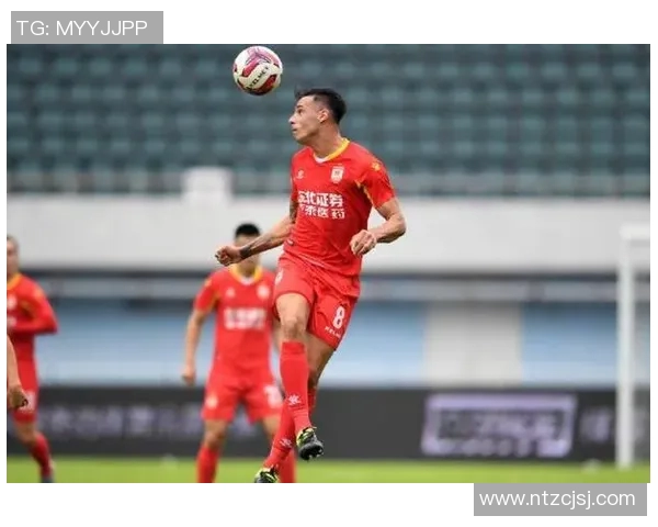 南京乒乓球队在城市联赛中以71分稳居积分榜首位表现出色 南京乒乓球队在城市联赛中以71分稳居积分榜首位表现出色