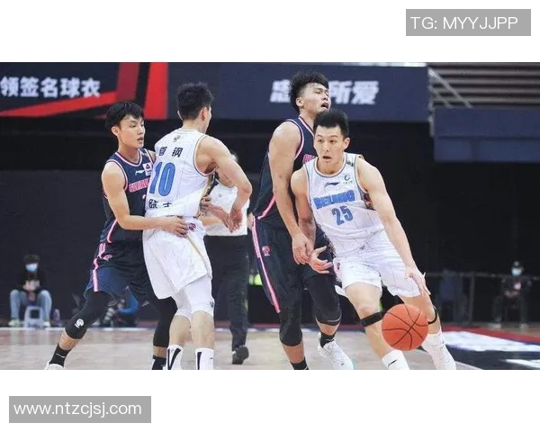 南京篮球队阵地战体系解析与战术创新探讨 南京篮球队阵地战体系解析与战术创新探讨