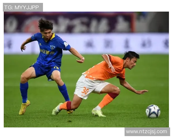 南京足球队实力引发热议球迷观点各异争论不断 南京足球队实力引发热议球迷观点各异争论不断