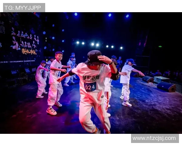重庆街舞队在全国街舞大赛中的个人能力表现精彩点评与分析